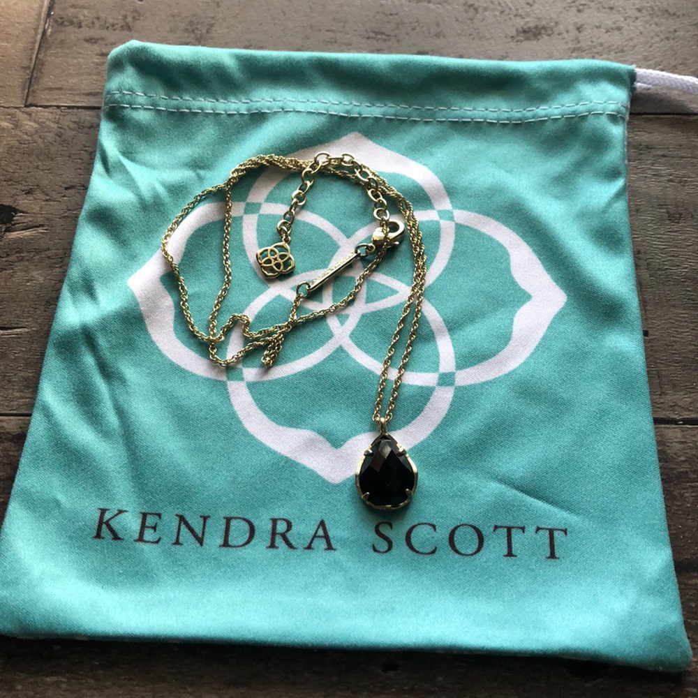 Kendra Scott Kiri Necklace in Black